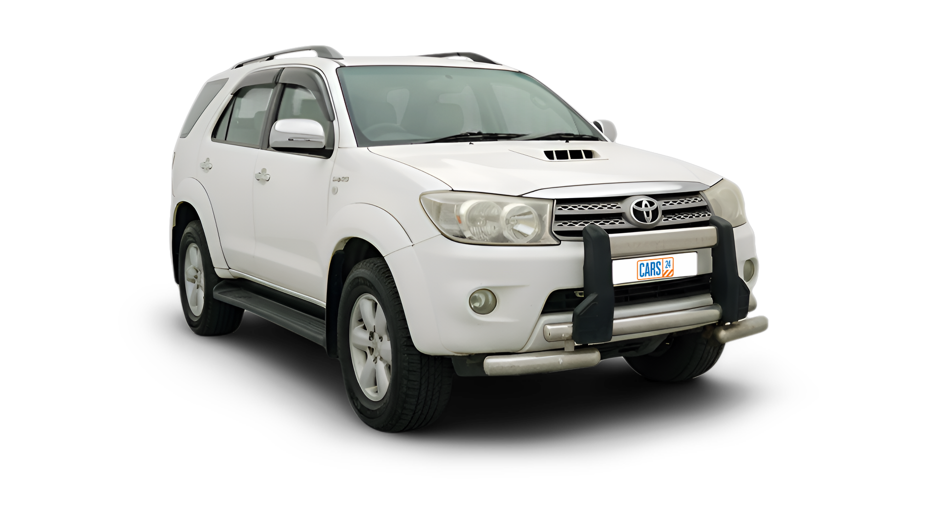 Toyota Fortuner-img
